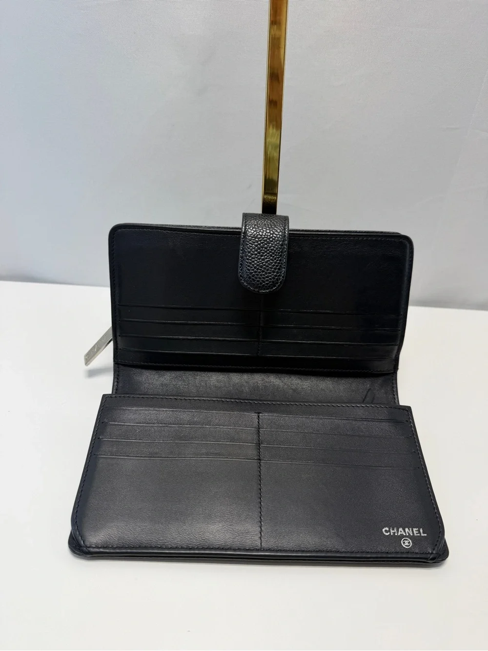CHANEL Black Caviar Leather Card Holder Wallet with CC Emblem